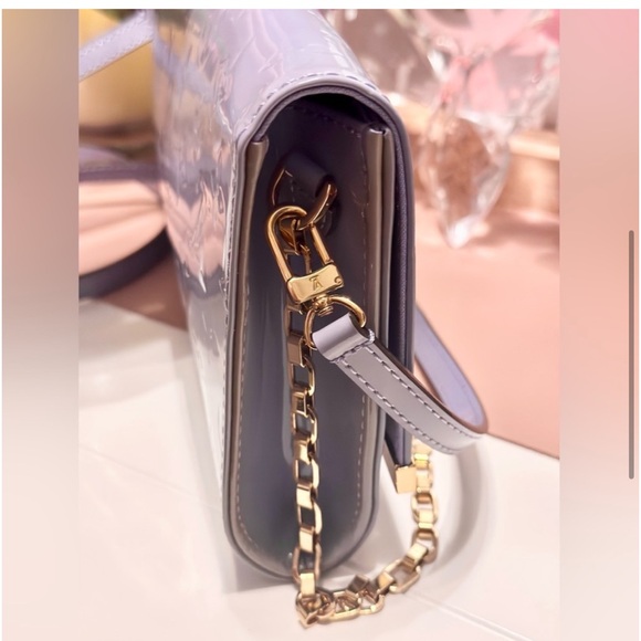 SOLD 💝 Louis Vuitton Ana Shoulder Bag Clutch crossbody Lilac Vernis - Picture 8 of 15